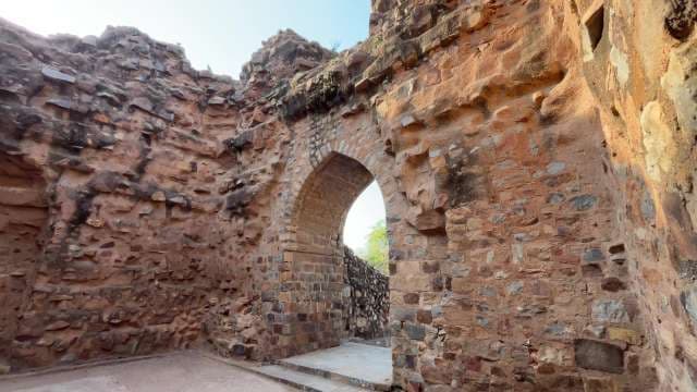 Ancient Stone Archway of Historic Ruins