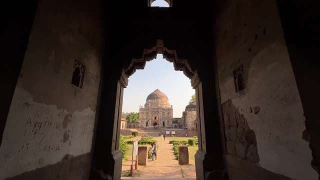 Exploring Lodhi Garden: Historic Monuments in Delhi's Urban Oasis