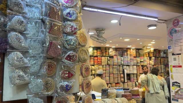 Vibrant Indian Trimmings Market Packed With Embroidered Ribbons