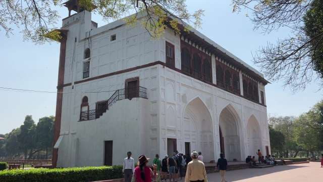 Tourists Visit Iconic Naubat Khaana at Red Fort