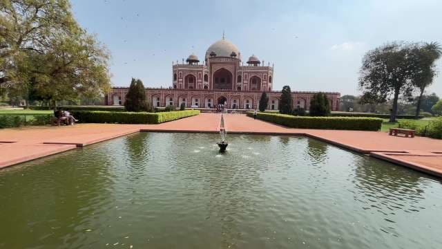 Discover Humayun's Tomb: Mughal Majesty in Delhi's Historic Gardens