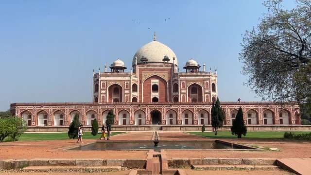 Humayun's Tomb: Iconic Mughal Monument in Delhi