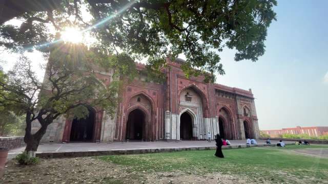Sunlit Mughal Gateway at Humayun's Tomb, Delhi