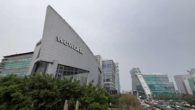 Modern WeWork Coworking Space in Cyber City Gurgaon