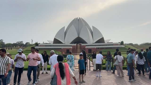 Crowds Visiting the Iconic Lotus Temple in New Delhi