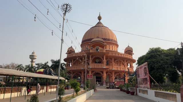 Stunning Hindu Temple With Ornate Dome Architecture in India