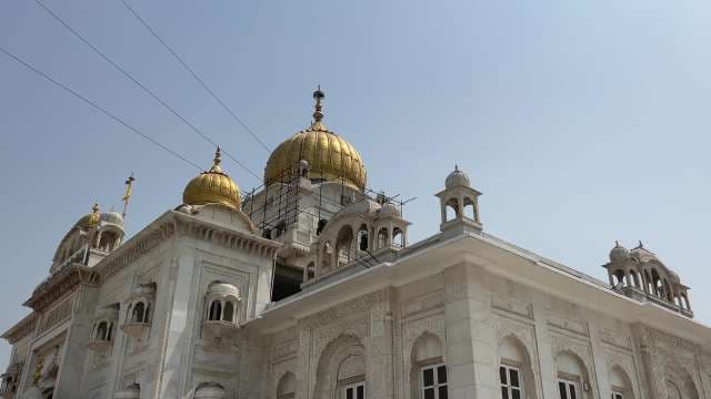 Stunning View of Gurudwara Bangla Sahib's Golden Domes