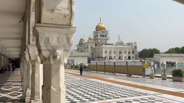 Discover the Golden Domes of Gurudwara Bangla Sahib Delhi