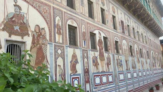Stunning Wall Murals of Shekhawati Haveli in Rajasthan, India