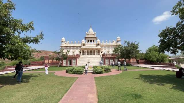 Jaswant Thada: Marvelous White Marble Monument in Jodhpur