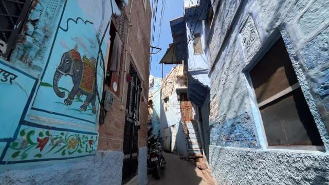 Exploring the Blue Streets of Jodhpur's Historic Old City