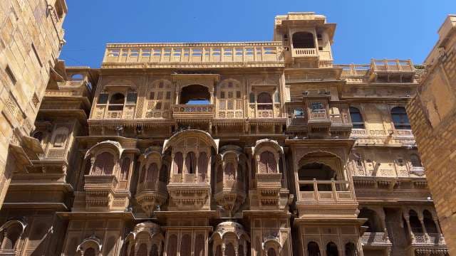 Intricate Facade of Jaisalmer Fort on a Sunny Day