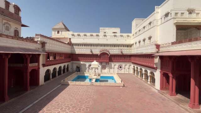 Exploring the Majestic Courtyard of Junagarh Fort in Bikaner