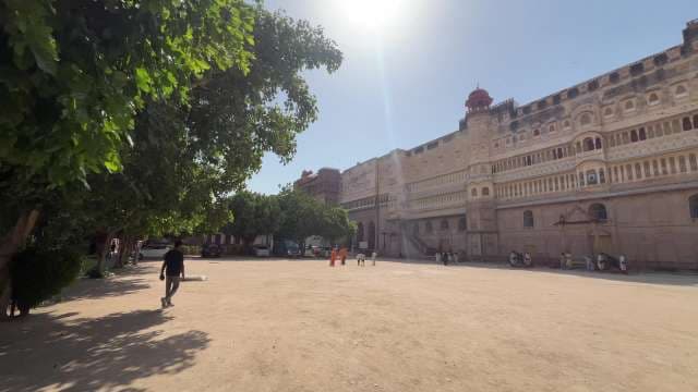Majestic Junagarh Fort in Bikaner Under the Rajasthan Sun