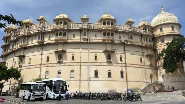 Exploring Udaipur City Palace: Rajasthan’s Architectural Marvel