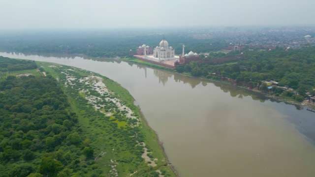 Taj Mahal Aerial View: India's Iconic Monument