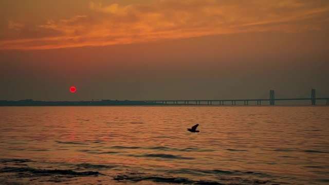 Serene Golden Hour Sunset Over Bandra-Worli Sea Link in Mumbai