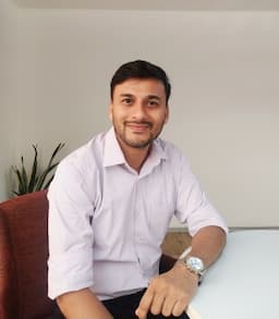 Sanam Khan